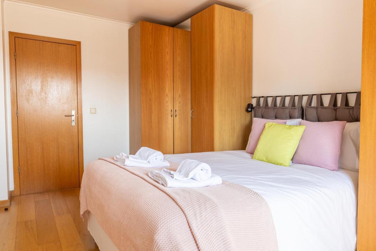 Lejlighed One Bedroom With Stunning River Views And Private Rooftop! Lisboa